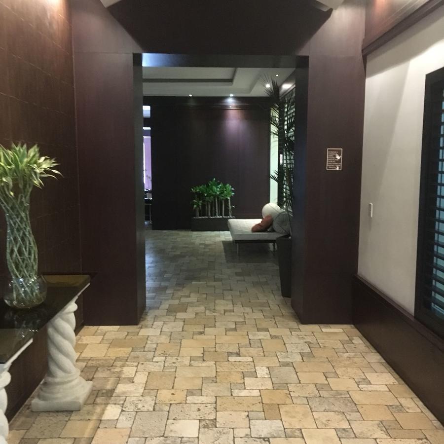 Suites Parque Real Quito Ngoại thất bức ảnh