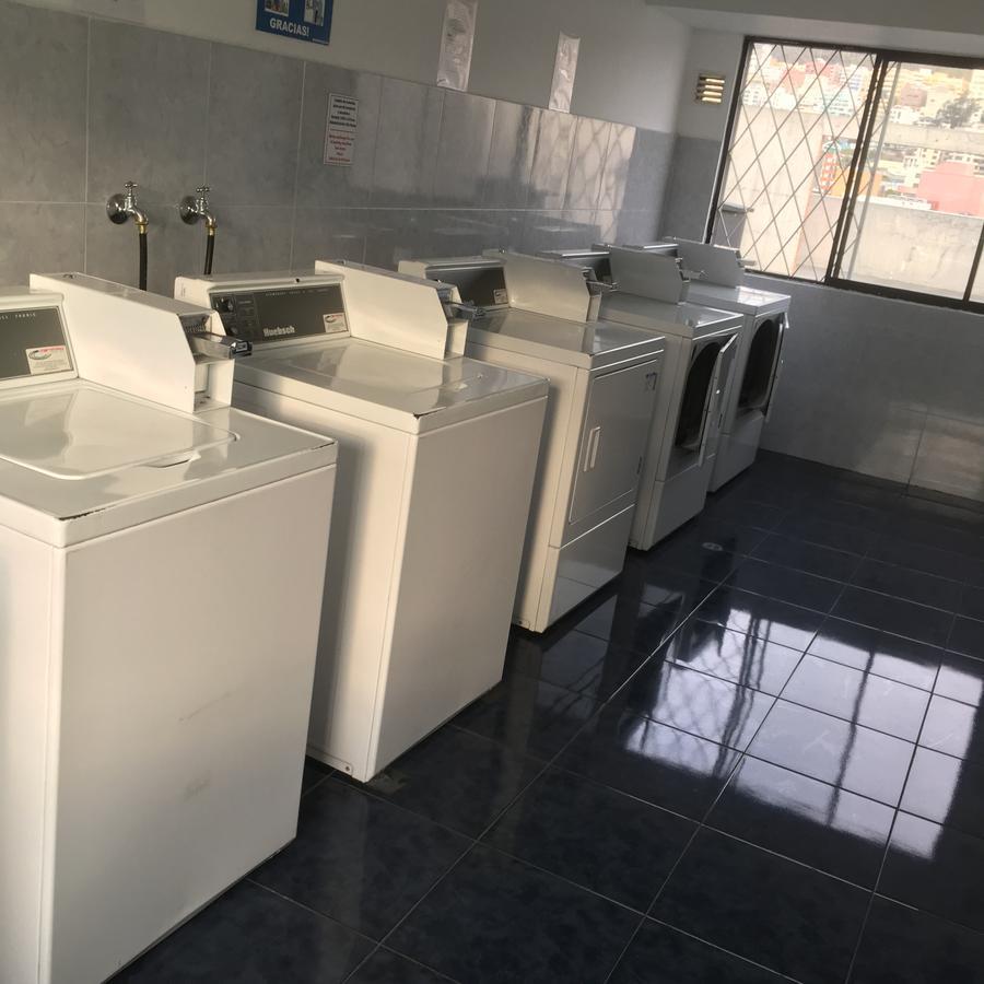 Suites Parque Real Quito Ngoại thất bức ảnh