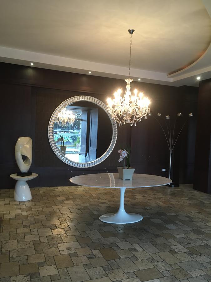 Suites Parque Real Quito Ngoại thất bức ảnh