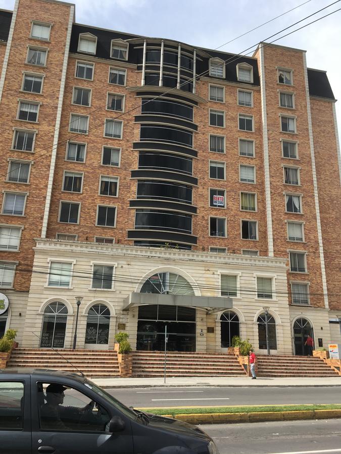 Suites Parque Real Quito Ngoại thất bức ảnh