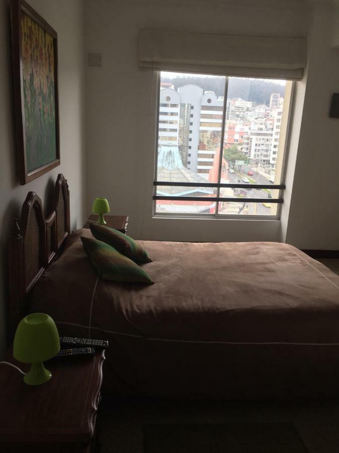 Suites Parque Real Quito Ngoại thất bức ảnh